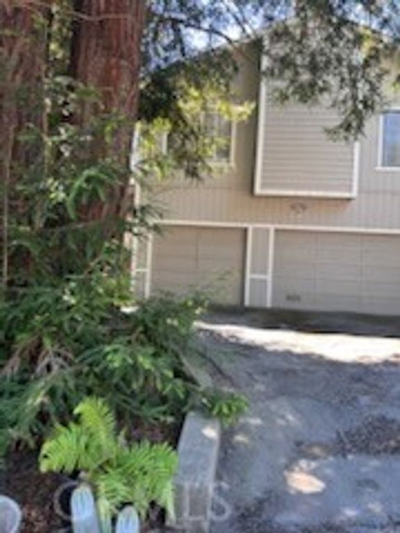 Image 17 of property listing at 355 Avenue Portola, Half Moon Bay, CA 94018