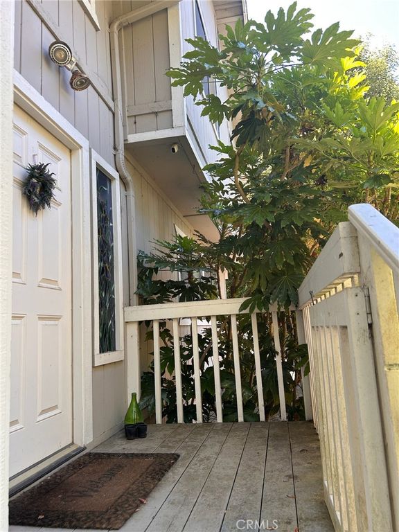 Image 3 of property listing at 355 Avenue Portola, Half Moon Bay, CA 94018
