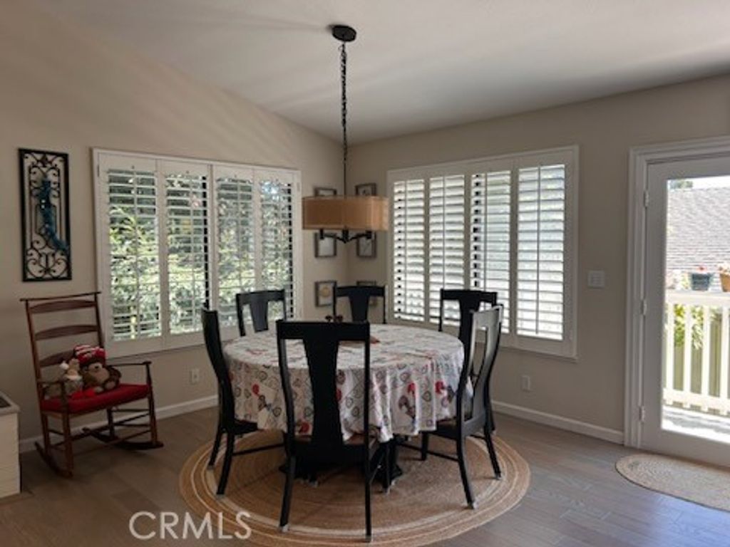 Image 6 of property listing at 355 Avenue Portola, Half Moon Bay, CA 94018