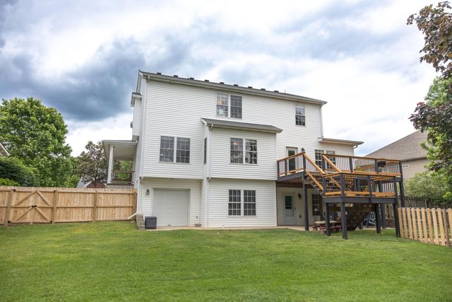 622 Adena Trace, Versailles, KY 40383