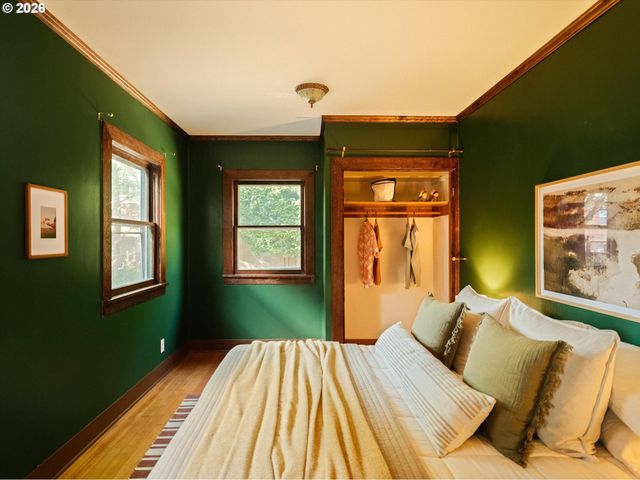 3915 Se MAIN St, Portland, OR 97214