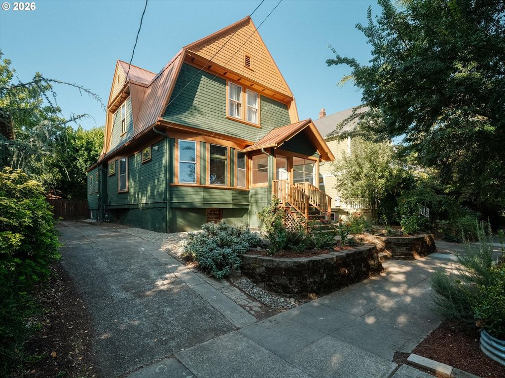 3915 Se MAIN St, Portland, OR 97214