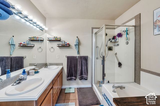 3403 S HUNTER VILLAGE DR, West Valley City, UT 84128