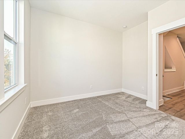 1225 E 34th Street CSW0419, Charlotte, NC 28205