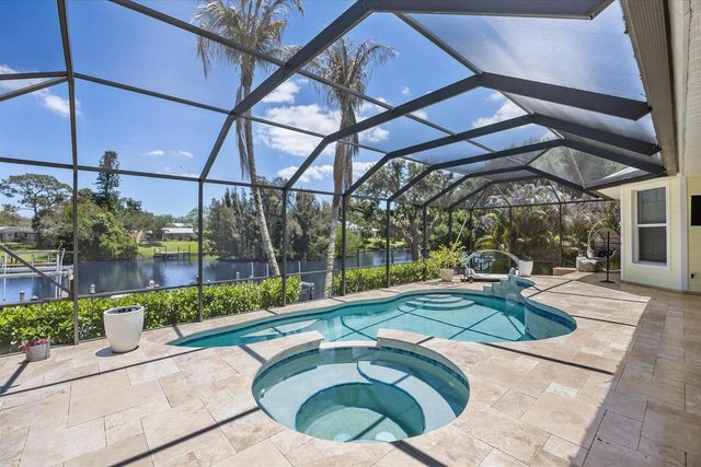 851 SW Pine Tree Lane, Palm City, FL 34990
