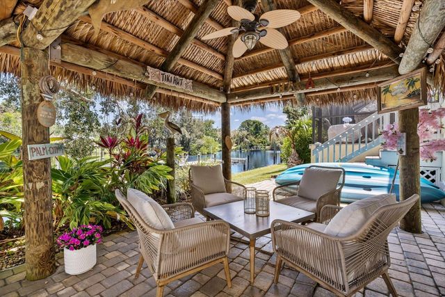 851 SW Pine Tree Lane, Palm City, FL 34990