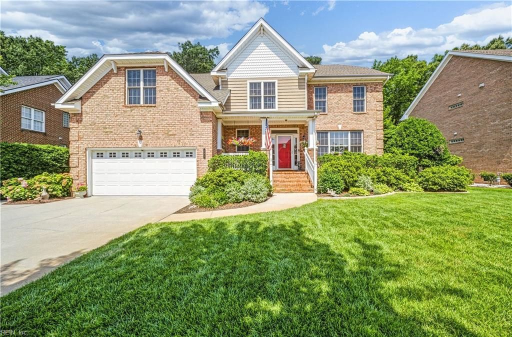 581 Hunts Pointe DR, Virginia Beach, VA 23464