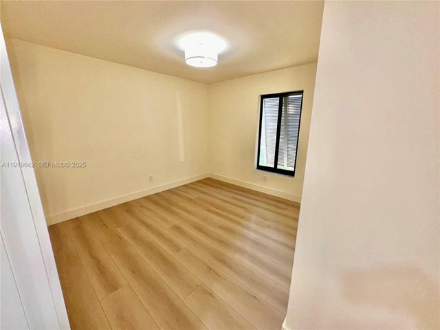 11279 NW 15th Ct 1, Pembroke Pines, FL 33026