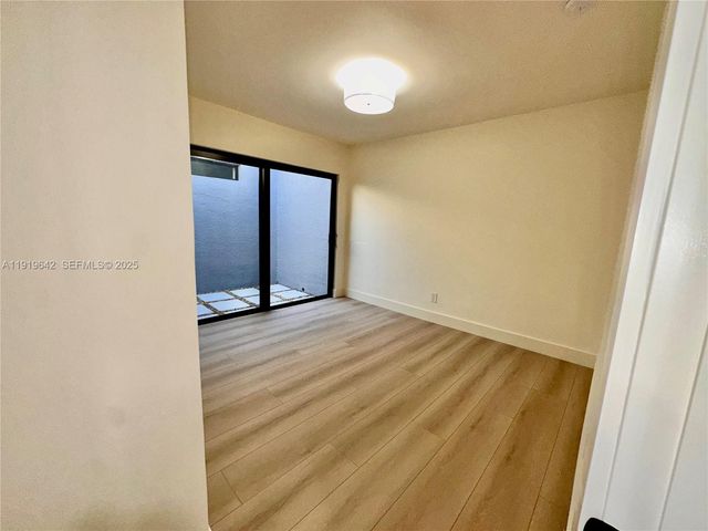 11279 NW 15th Ct 1, Pembroke Pines, FL 33026