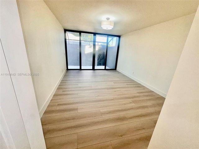 11279 NW 15th Ct 1, Pembroke Pines, FL 33026