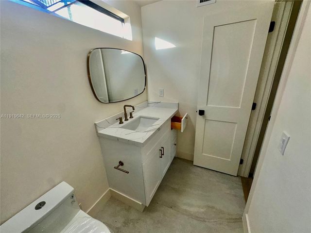 11279 NW 15th Ct 1, Pembroke Pines, FL 33026