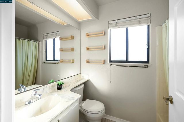 2600 2600 Giant Rd 37, San Pablo, CA 94806