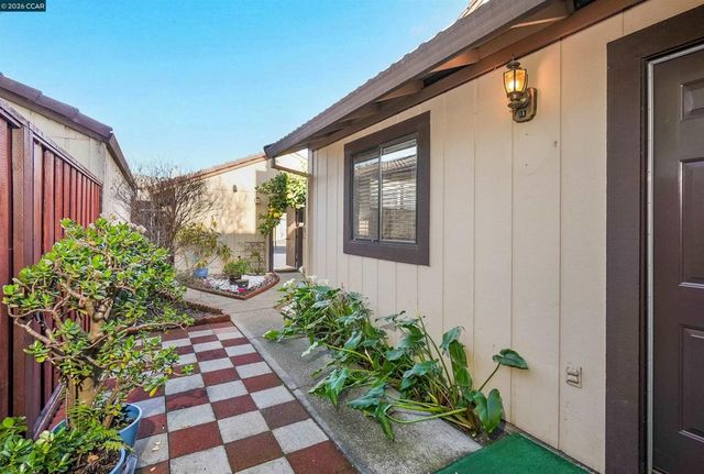 2600 2600 Giant Rd 37, San Pablo, CA 94806