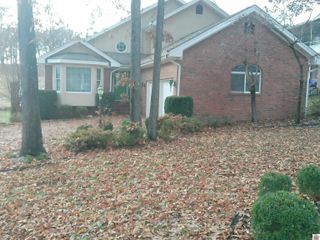 1105 Lakeview Dr, Paducah, KY 42003