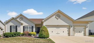 19 Milton Brennan Manor Court, Wentzville, MO 63385