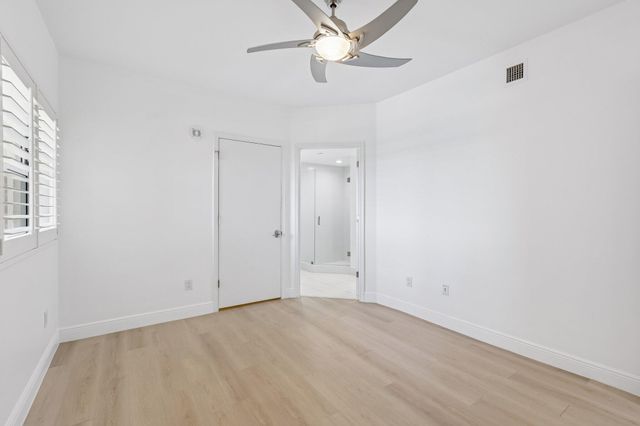 2650 Lake Shore Drive 1202, Riviera Beach, FL 33404