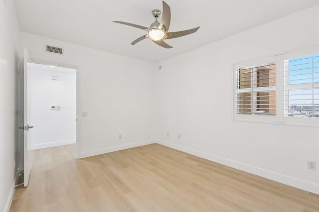 2650 Lake Shore Drive 1202, Riviera Beach, FL 33404