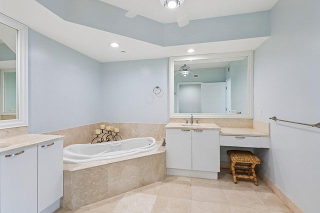 2650 Lake Shore Drive 1202, Riviera Beach, FL 33404