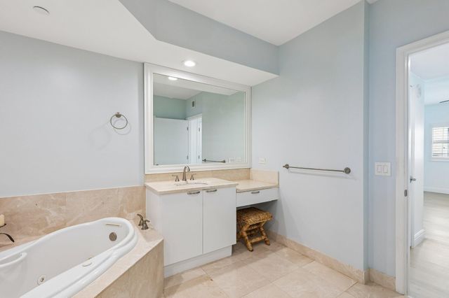 2650 Lake Shore Drive 1202, Riviera Beach, FL 33404