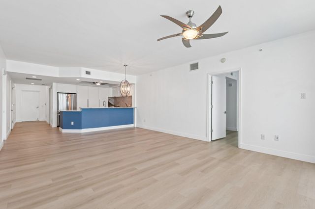2650 Lake Shore Drive 1202, Riviera Beach, FL 33404