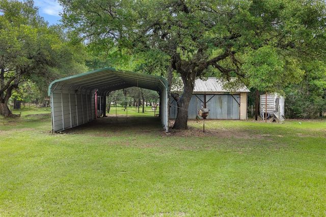 1085 Reeves Road, Garwood, TX 77442