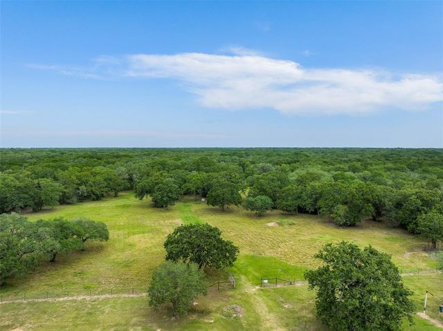 1085 Reeves Road, Garwood, TX 77442