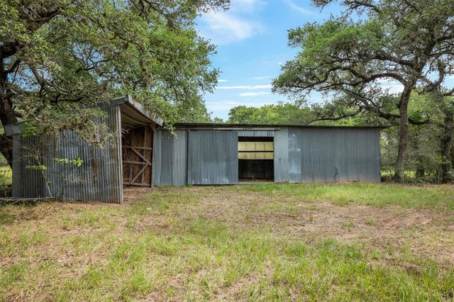 1085 Reeves Road, Garwood, TX 77442