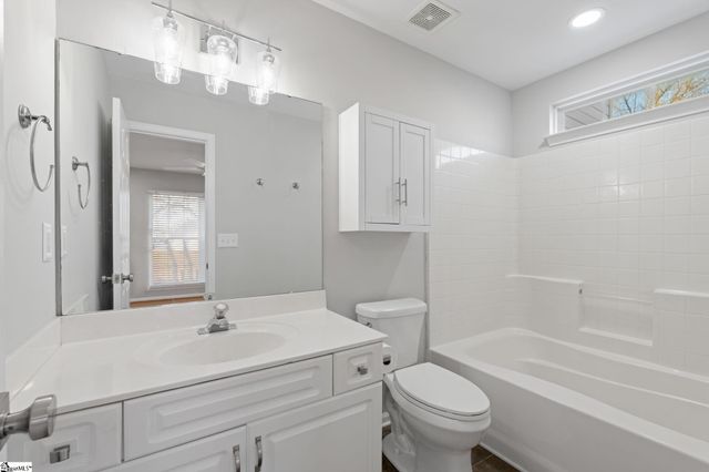 12 Woolridge Way, Greer, SC 29650