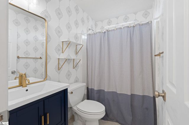 12 Woolridge Way, Greer, SC 29650