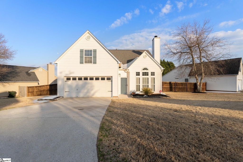 12 Woolridge Way, Greer, SC 29650