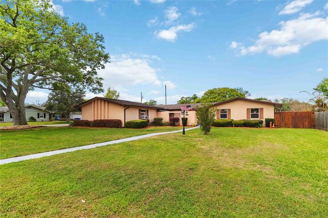 222 MARYLAND AVENUE, St Cloud, FL 34769