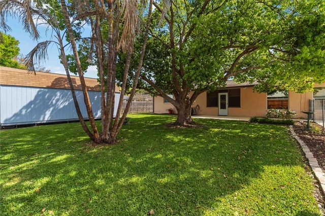 222 MARYLAND AVENUE, St Cloud, FL 34769