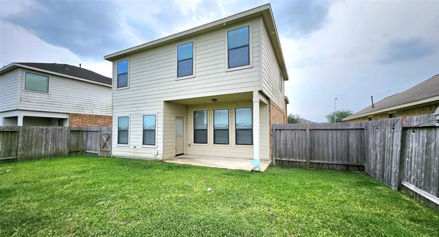 9110 Saint Laurent Lane, Houston, TX 77044
