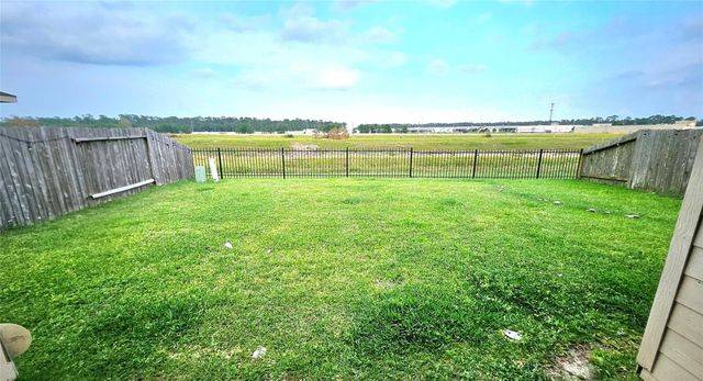 9110 Saint Laurent Lane, Houston, TX 77044