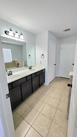 9110 Saint Laurent Lane, Houston, TX 77044