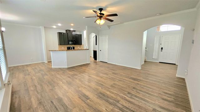 9110 Saint Laurent Lane, Houston, TX 77044