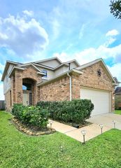 9110 Saint Laurent Lane, Houston, TX 77044