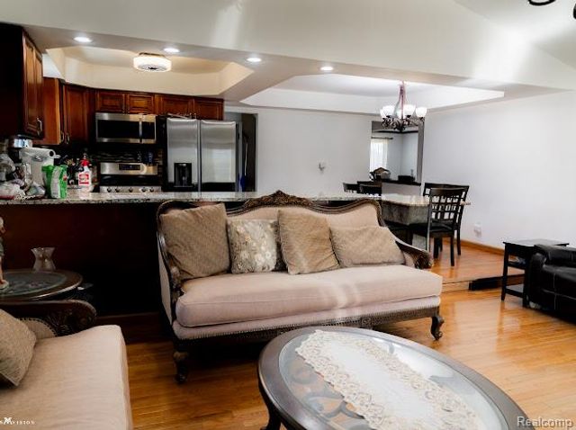 3650 Veronica Drive, Sterling Heights, MI 48310