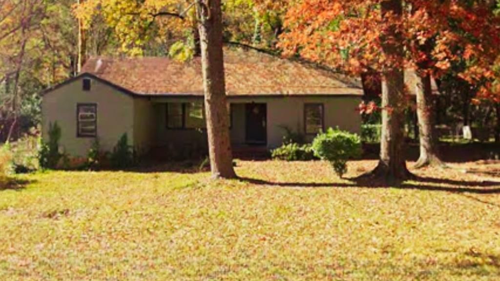 21 Lafayette Drive, Columbus, GA 31903