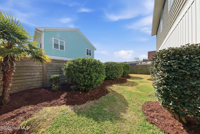 1607 Pinfish Lane, Carolina Beach, NC 28428