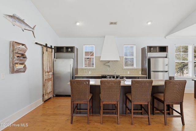 1607 Pinfish Lane, Carolina Beach, NC 28428