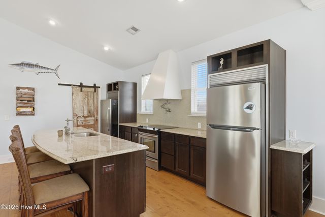 1607 Pinfish Lane, Carolina Beach, NC 28428