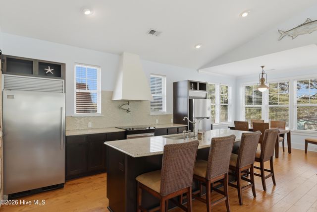 1607 Pinfish Lane, Carolina Beach, NC 28428