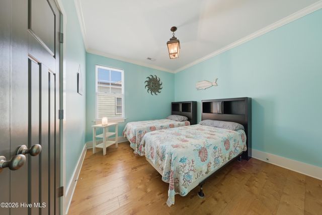 1607 Pinfish Lane, Carolina Beach, NC 28428