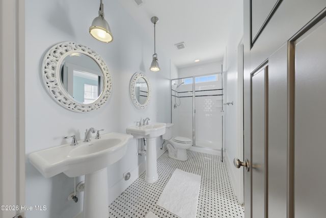 1607 Pinfish Lane, Carolina Beach, NC 28428