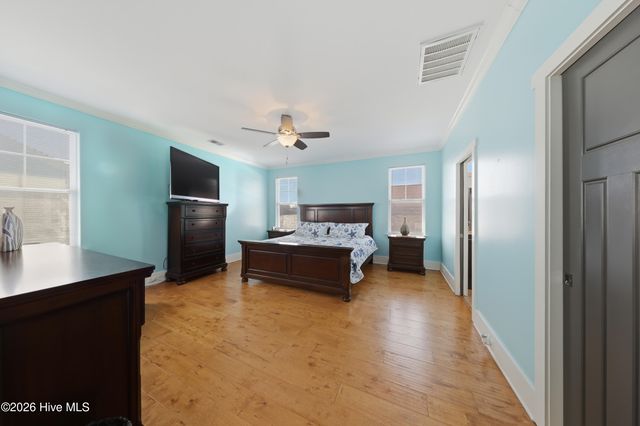 1607 Pinfish Lane, Carolina Beach, NC 28428