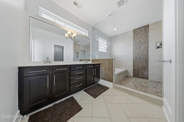 1607 Pinfish Lane, Carolina Beach, NC 28428