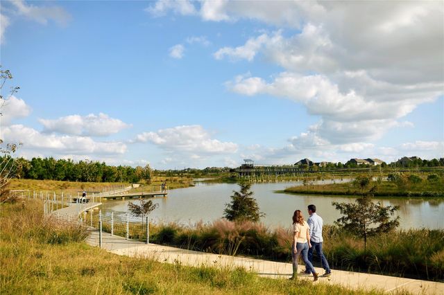 12718 Bottomland Forest Trail, Cypress, TX 77433