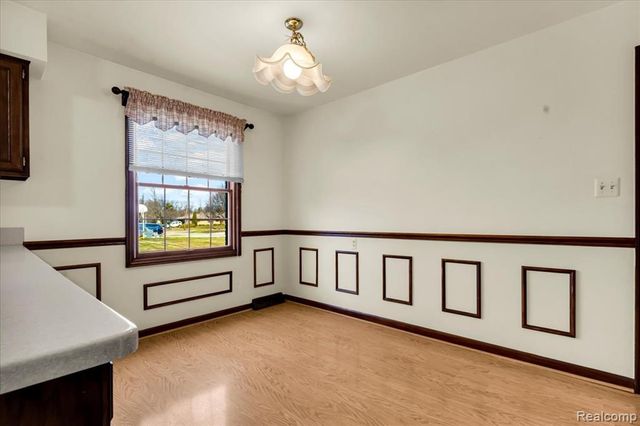 19010 Lacrosse Avenue, Lathrup Village, MI 48076