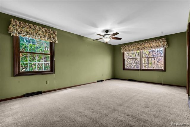 19010 Lacrosse Avenue, Lathrup Village, MI 48076